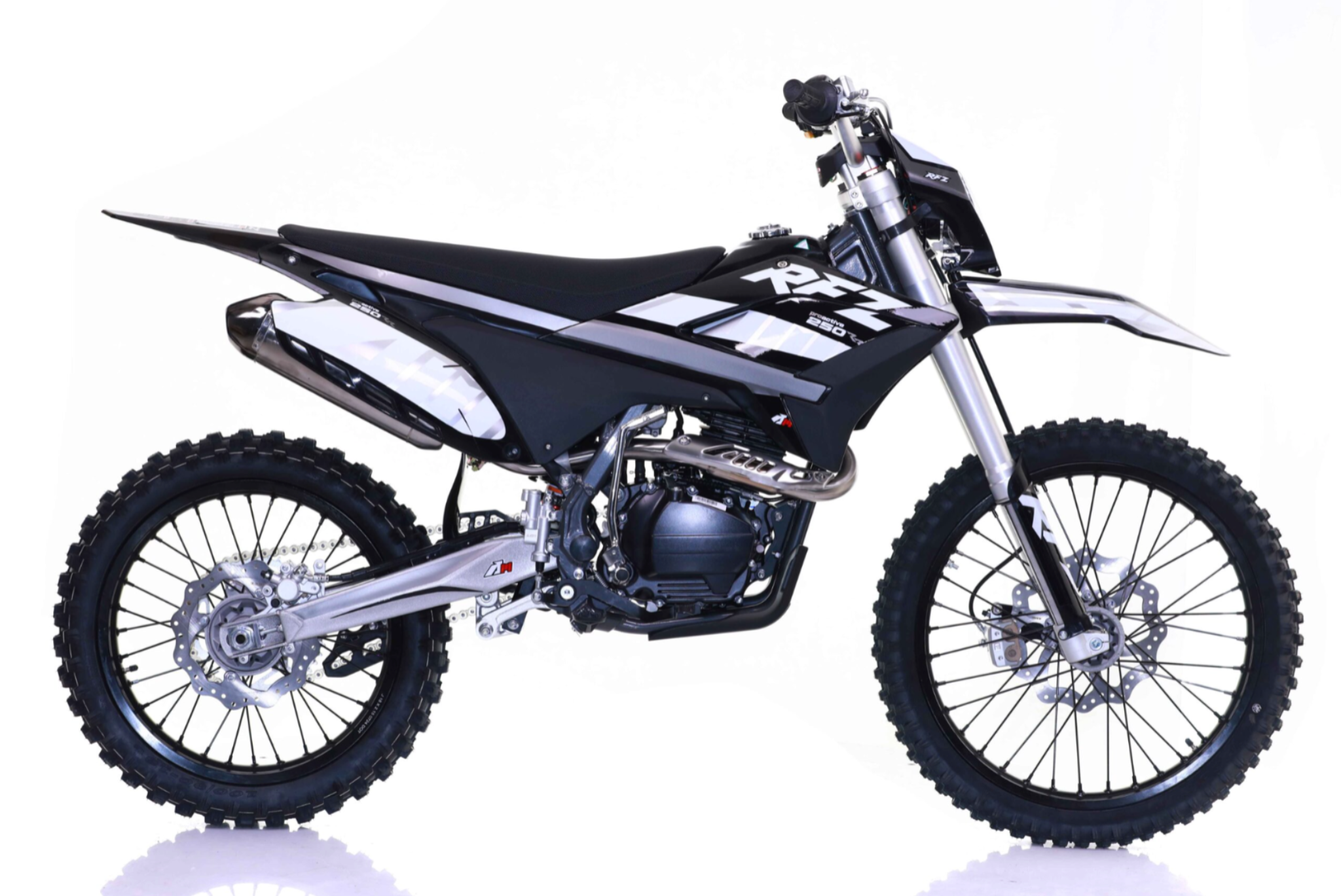 Apollo Thunder 250 CC DLX  Dirt Bike ~ Off Road Bike